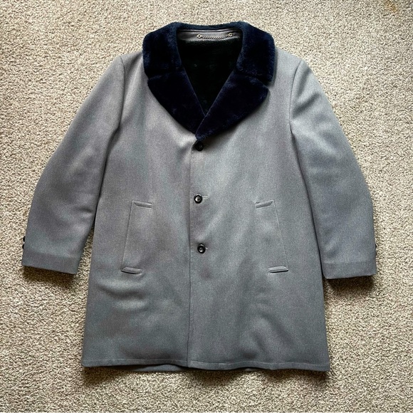 Gray Garrison Park Crownwear Overcoat Men’s Size 46R - Picture 1 of 11